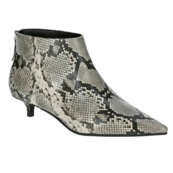 Scoop Women's Kitten Heel Ankle Booties Snake Print Size 9M - Picture 1 of 4